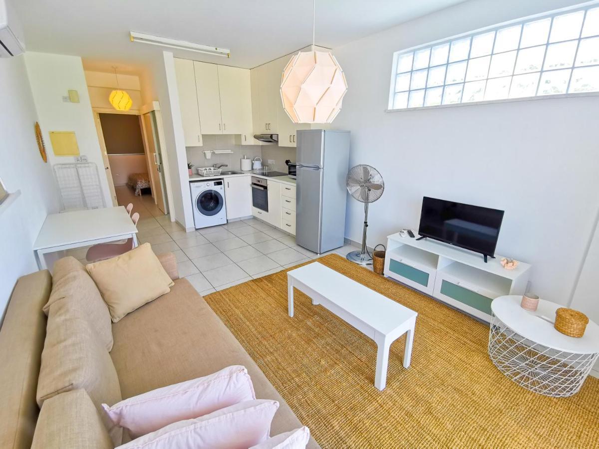 Happy Day Dreamer Apartments Pyla Exterior foto